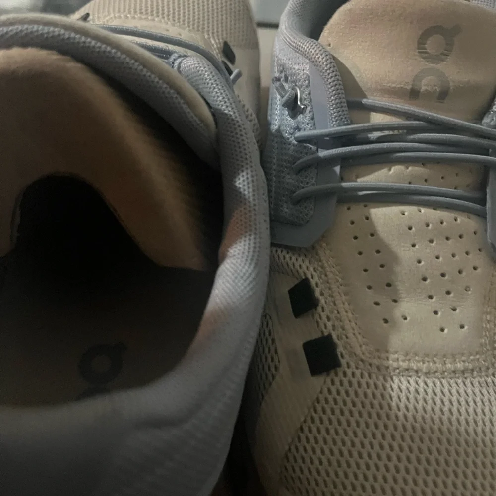 On Running Cloud 5 Women’s Running Shoes - Nimbus/Moon - Picture 4 of 6